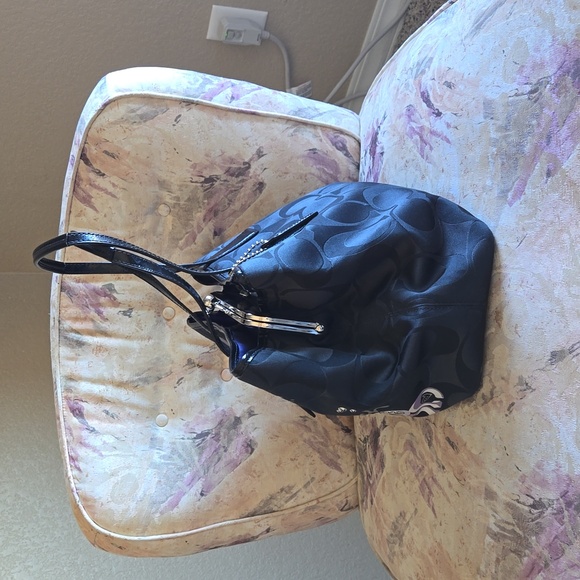 Coach Shoulder Bag - Picture 9 of 13